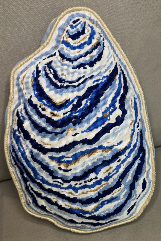 Large Oyster Blue